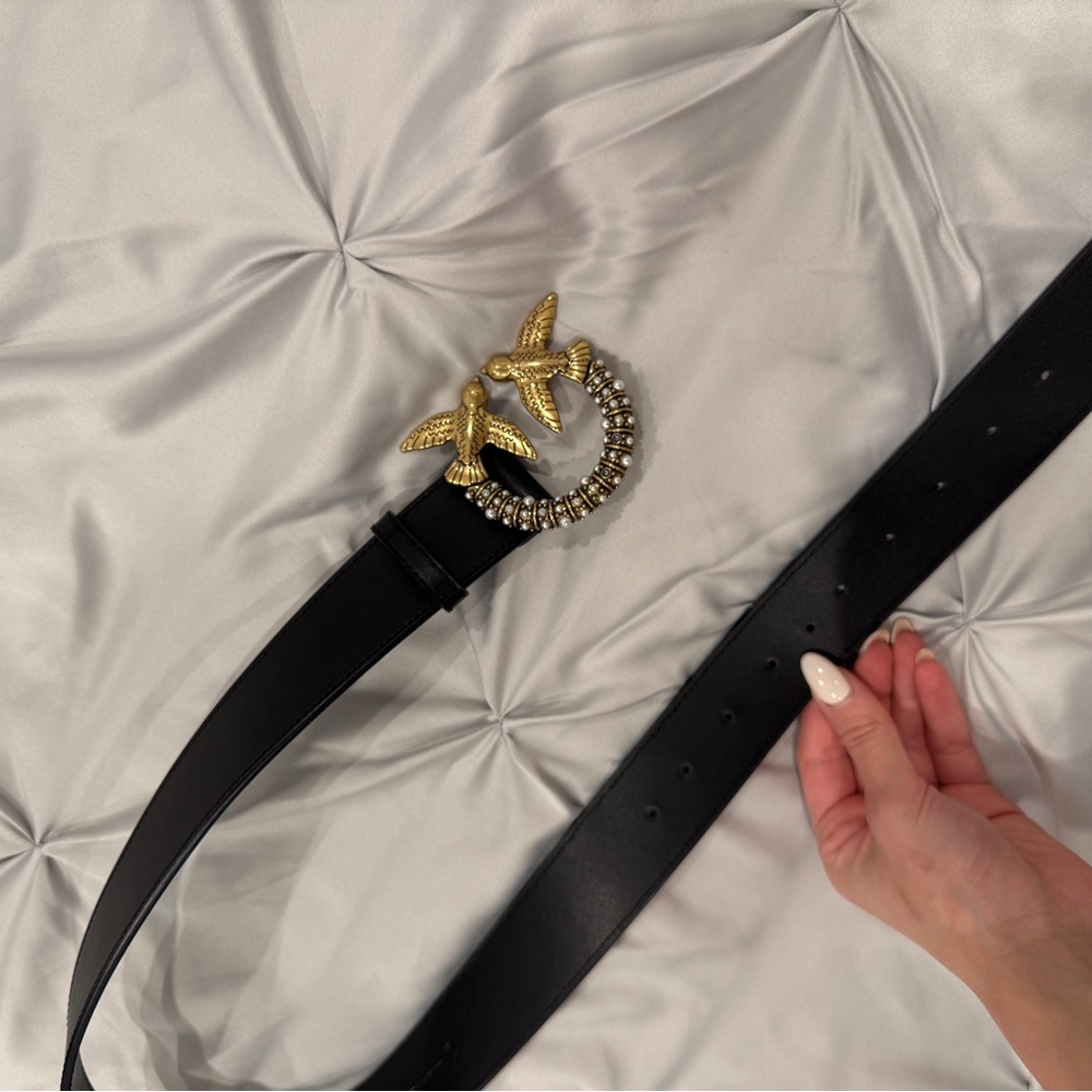 Elegant Black Belt with Gold Bee Buckle